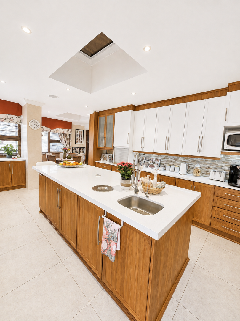 4 Bedroom Property for Sale in Wilkoppies North West